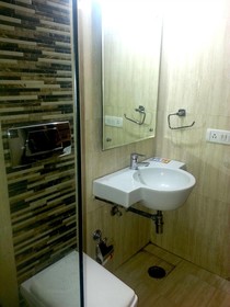 Hotel Delhi Pride