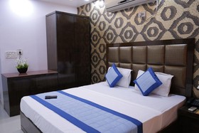 Hotel Delhi Pride