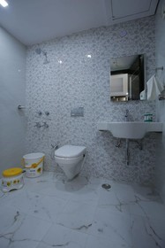 Hotel Delhi Pride