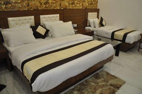 Hotel Excel Inn