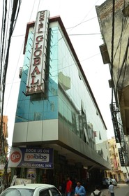 Hotel Global Inn