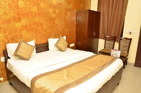 Hotel Global Inn