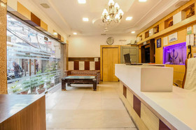 Hotel Glow Inn