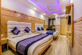 Hotel Glow Inn