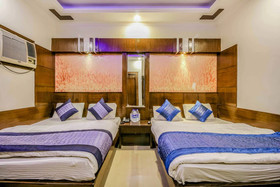 Hotel Glow Inn