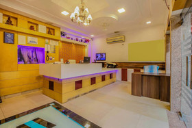 Hotel Glow Inn