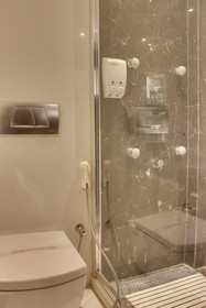 Hotel Godwin Deluxe