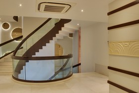 Hotel Godwin Deluxe