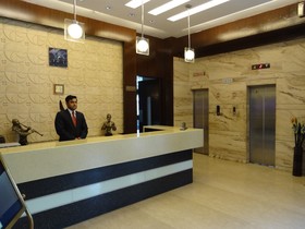 Venizia Sarovar Portico