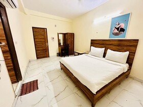 Hotel Green Arrow