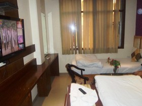 Hotel Guruvas Inn