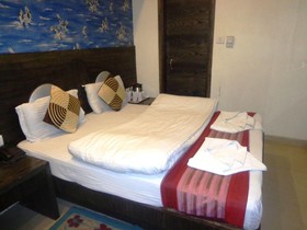Hotel Guruvas Inn
