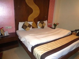 Hotel Guruvas Inn