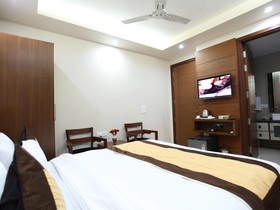 Hotel HC Grand