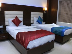 Hotel High 5 Land