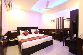 Hotel Hill Palace
