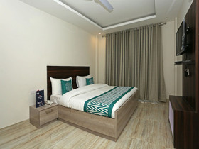 Hotel Lakshmi Palace