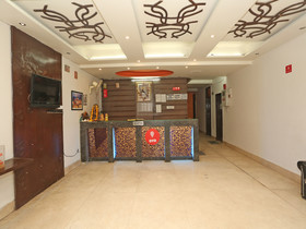 Hotell Aura Palace Deluxe