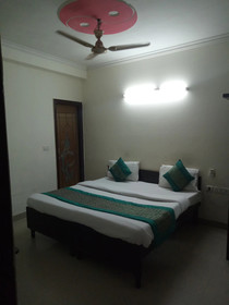Hotel Lotus Delhi Airport