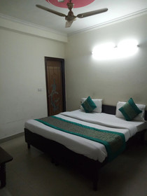 Hotel Lotus Delhi Airport