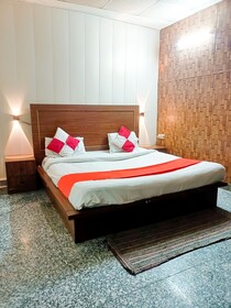 Hotel Mannat Inn