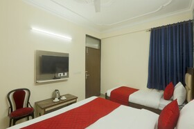 Hotel Mayank Plaza