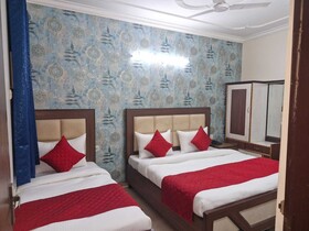 Hotel Mayank Plaza