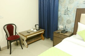 Hotel Mayank Plaza