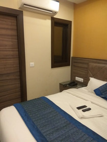 Hotel Merry Gold