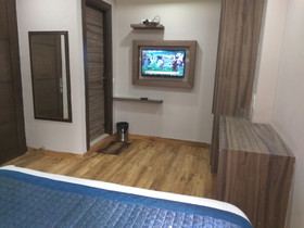 Hotel Merry Gold