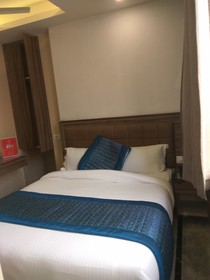 Hotel Merry Gold