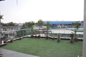 Hotel Metro View