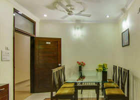Hotel Om Paradise