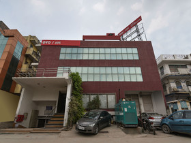 Hotel Om Paradise by OYO