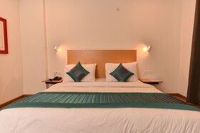 Hotel Orchid Saffron