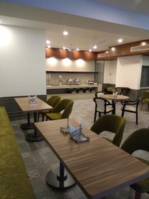 Hotel Palm Greens & Apartments