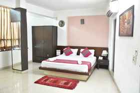 My H Rooms