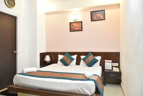 My H Rooms