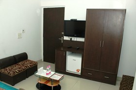 My H Rooms