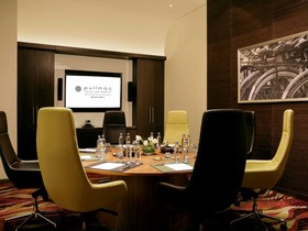 Hotel Pullman New Delhi Aerocity