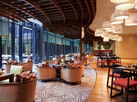 Hotel Pullman New Delhi Aerocity
