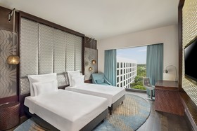 Hotel Pullman New Delhi Aerocity