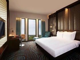 Hotel Pullman New Delhi Aerocity