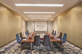 Hotel Pullman New Delhi Aerocity