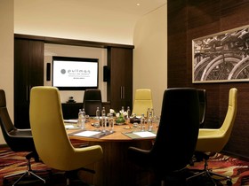 Hotel Pullman New Delhi Aerocity