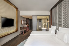 Hotel Pullman New Delhi Aerocity