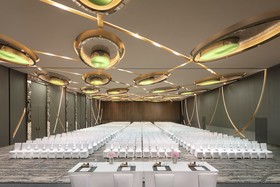 Hotel Pullman New Delhi Aerocity