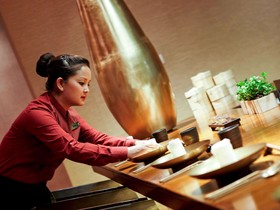 Hotel Pullman New Delhi Aerocity