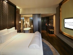 Hotel Pullman New Delhi Aerocity