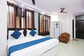 Hotel Raaso Inn Laxminagar BY Arrow